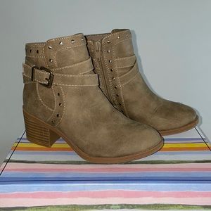 Mia Kids Taupe Bellah Bootie - Size 13M